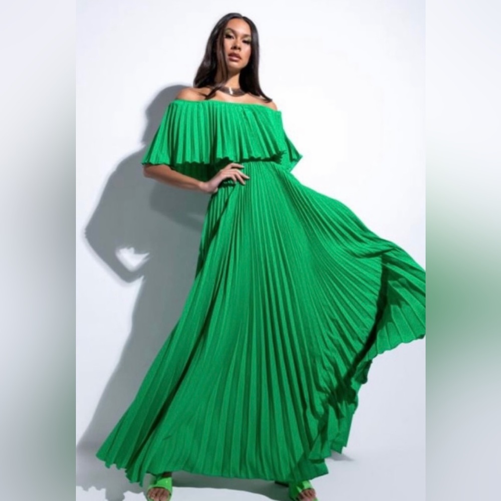 Endless Love Green Pleated Maxi Dress